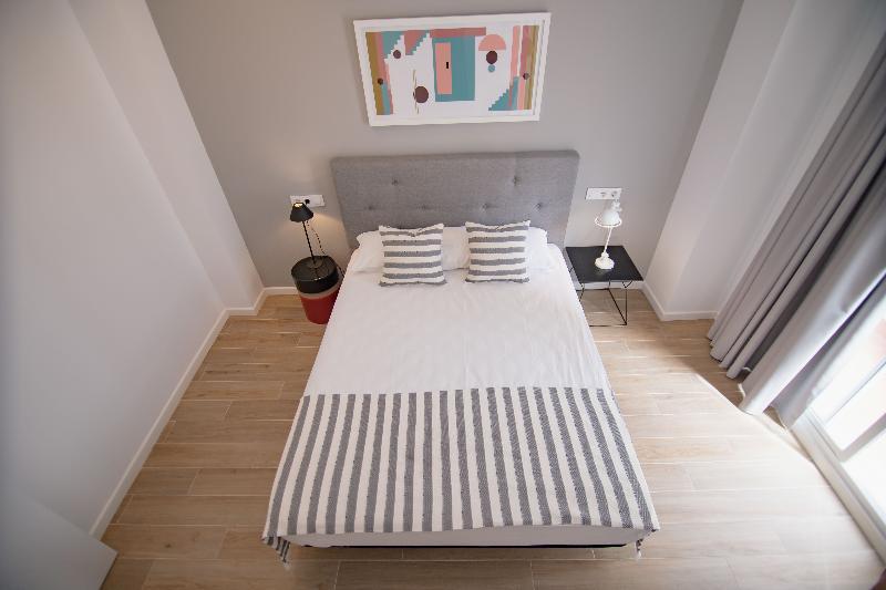 Apartamentos Libere Valencia Abastos Экстерьер фото
