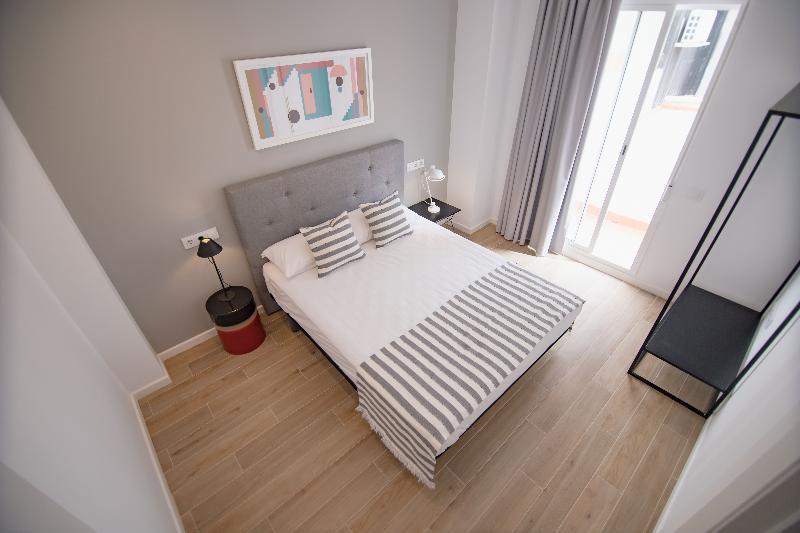 Apartamentos Libere Valencia Abastos Экстерьер фото
